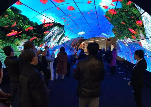 柔性OLED拼接屏相比LCD拼接屏有哪些优势？