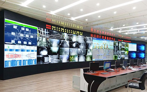 会议室拼接屏和小间距led哪个好？